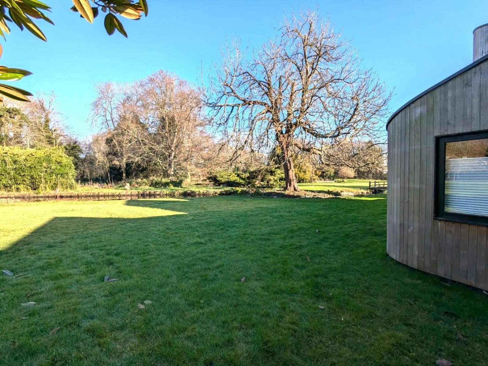Unique & Rural Child Friendly Annexe With Large Gardens, Games & Tennis Court - Chichester Holiday Properties Εξωτερικό φωτογραφία